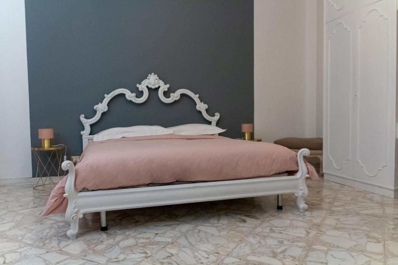 Interno 9 Otel Bari Dış mekan fotoğraf