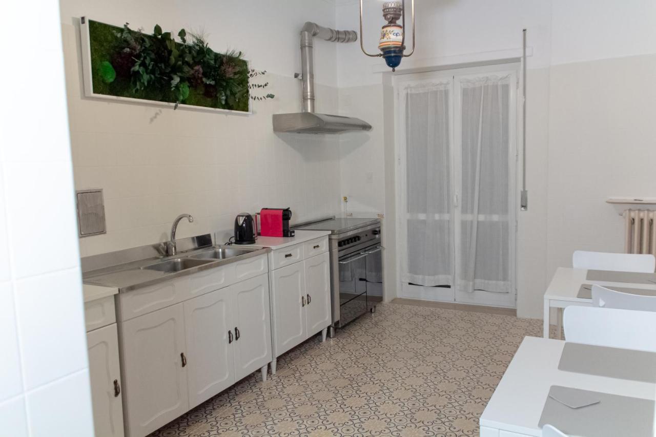 Interno 9 Otel Bari Dış mekan fotoğraf