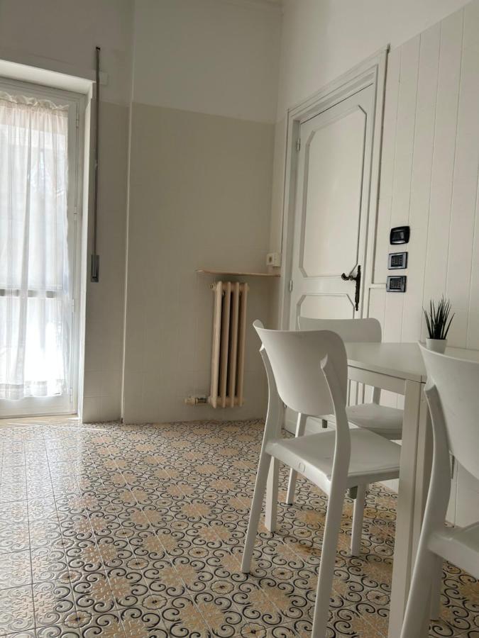 Interno 9 Otel Bari Dış mekan fotoğraf